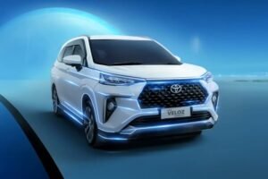 Fitur Toyota Safety Sense (TSS) di Veloz Hybrid Melindungi Keluarga di Jalanan Padat Batam